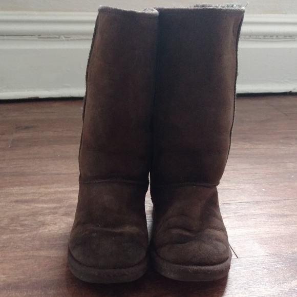 Ugg boots - Picture 2 of 3